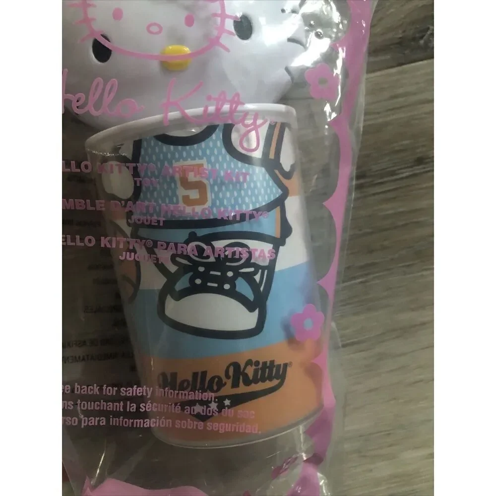 Hello Kitty hello kitty